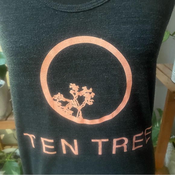 Tentree Tank Top - Picture 2 of 5